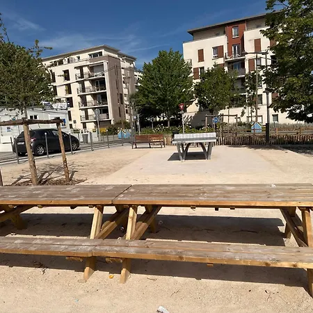 Chic Parking Inclus Proche Paris - Toutes Commodités *