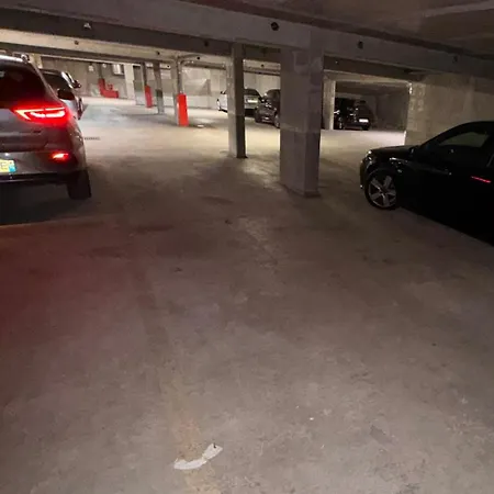 Parking Inclus A Paris - Rer B & C & Tgv & Navette Orly Massy (Essonne)